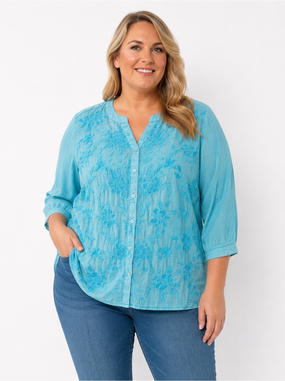 Chico’s Turquoise Embroidered Floral Button Front Blouse Size 3 (XL/16)